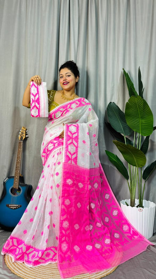 Dhakai Jamdani Saree