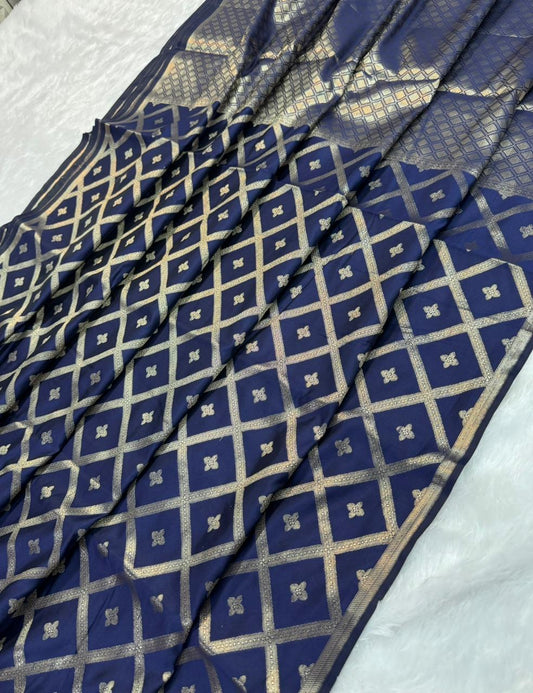 Banarasi Tapeta Soft Silk Saree