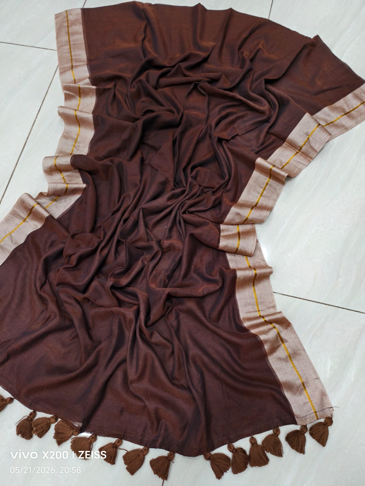 Contrast Border Mulmul Cotton Saree