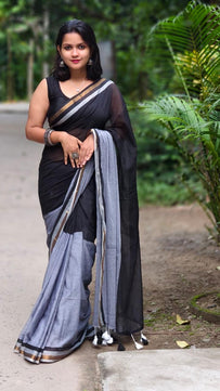 Mulmul Cotton Saree with Zari Border
