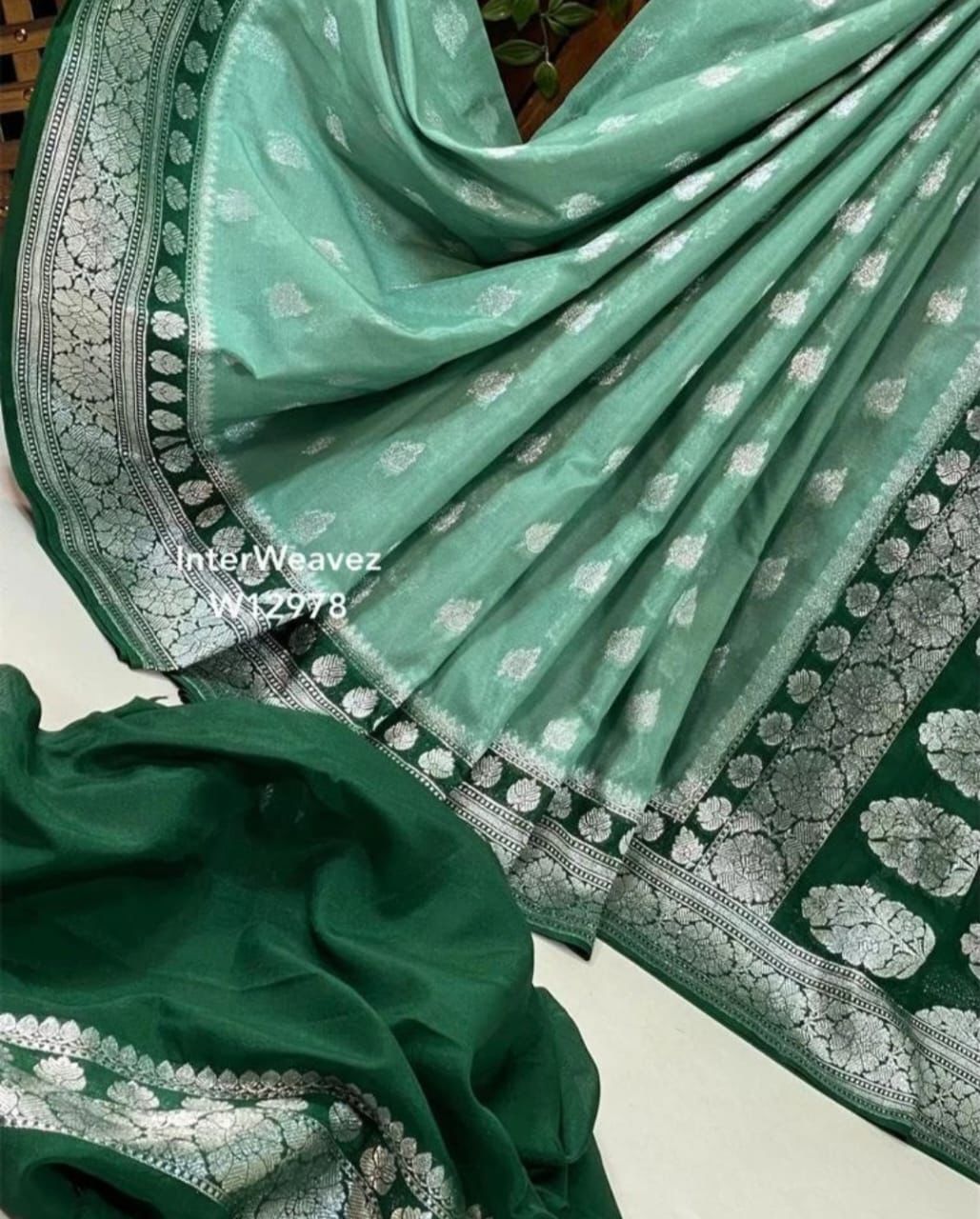 Banarasi Handloom Katan Georgette Silk Saree