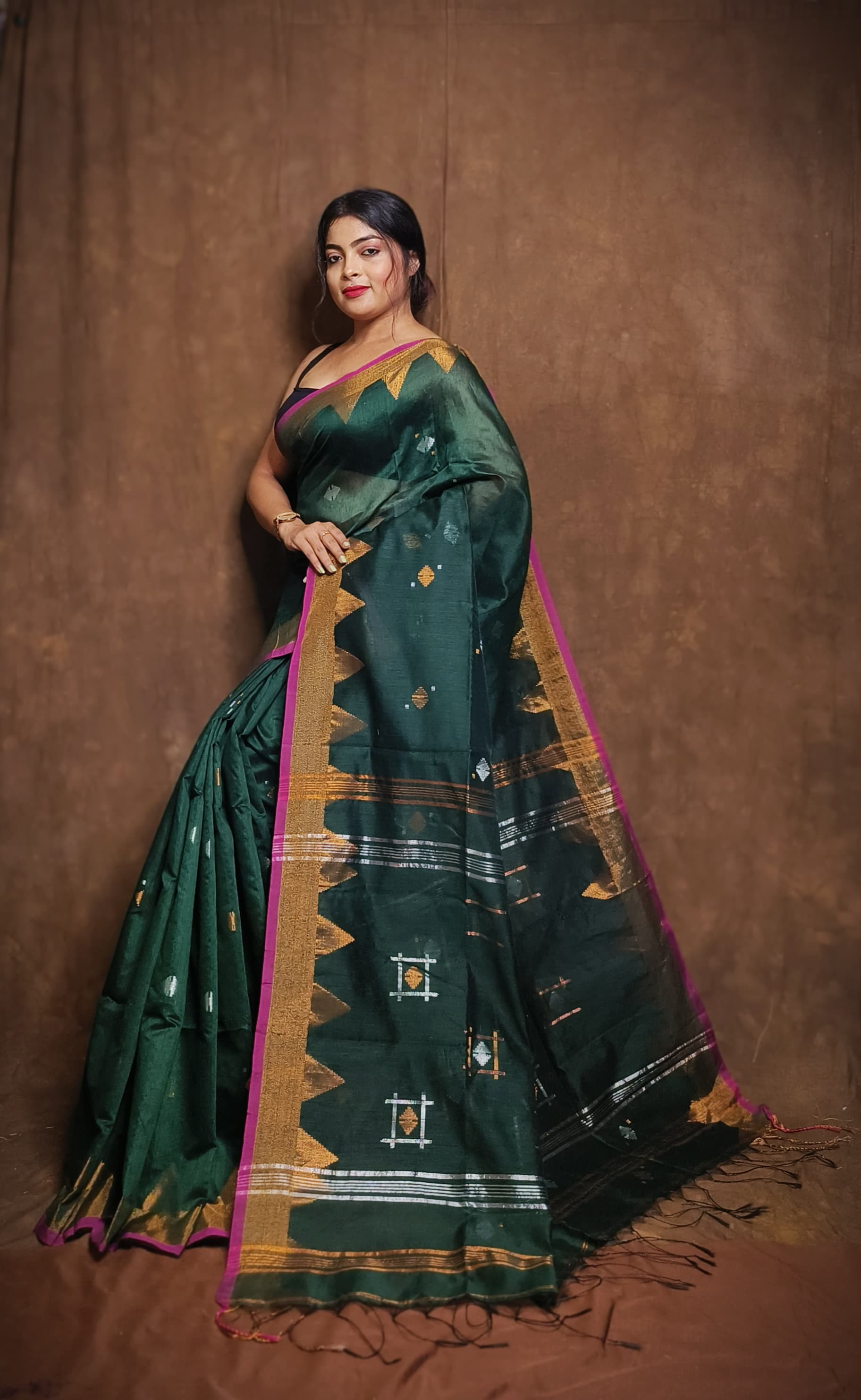 New Handloom Box Saree