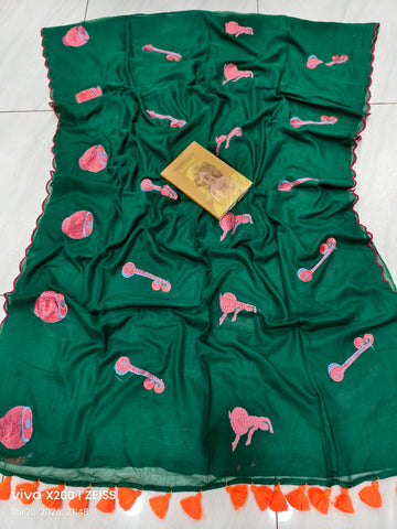 dark green
