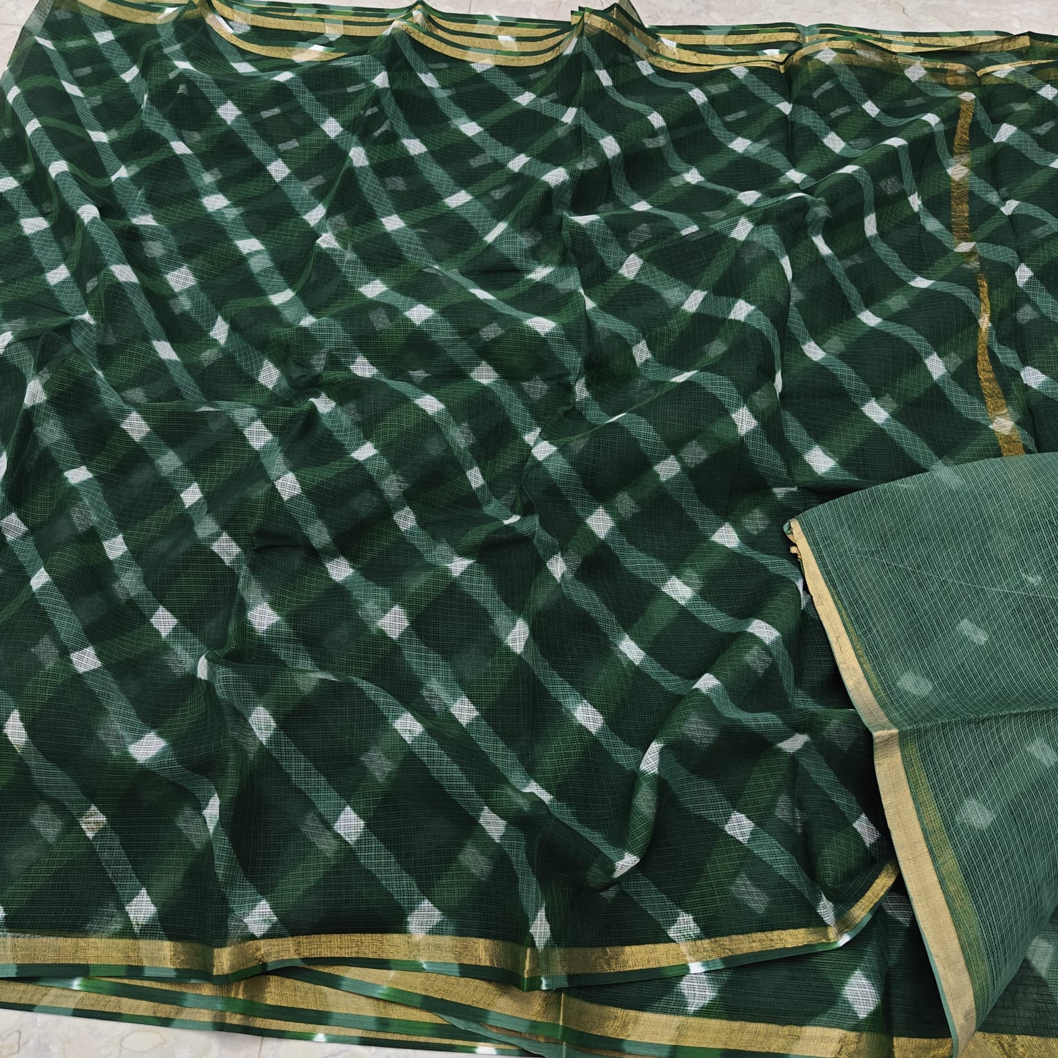 Kota Doria Pure Cotton Hand Tie & Dye Leheriya Saree