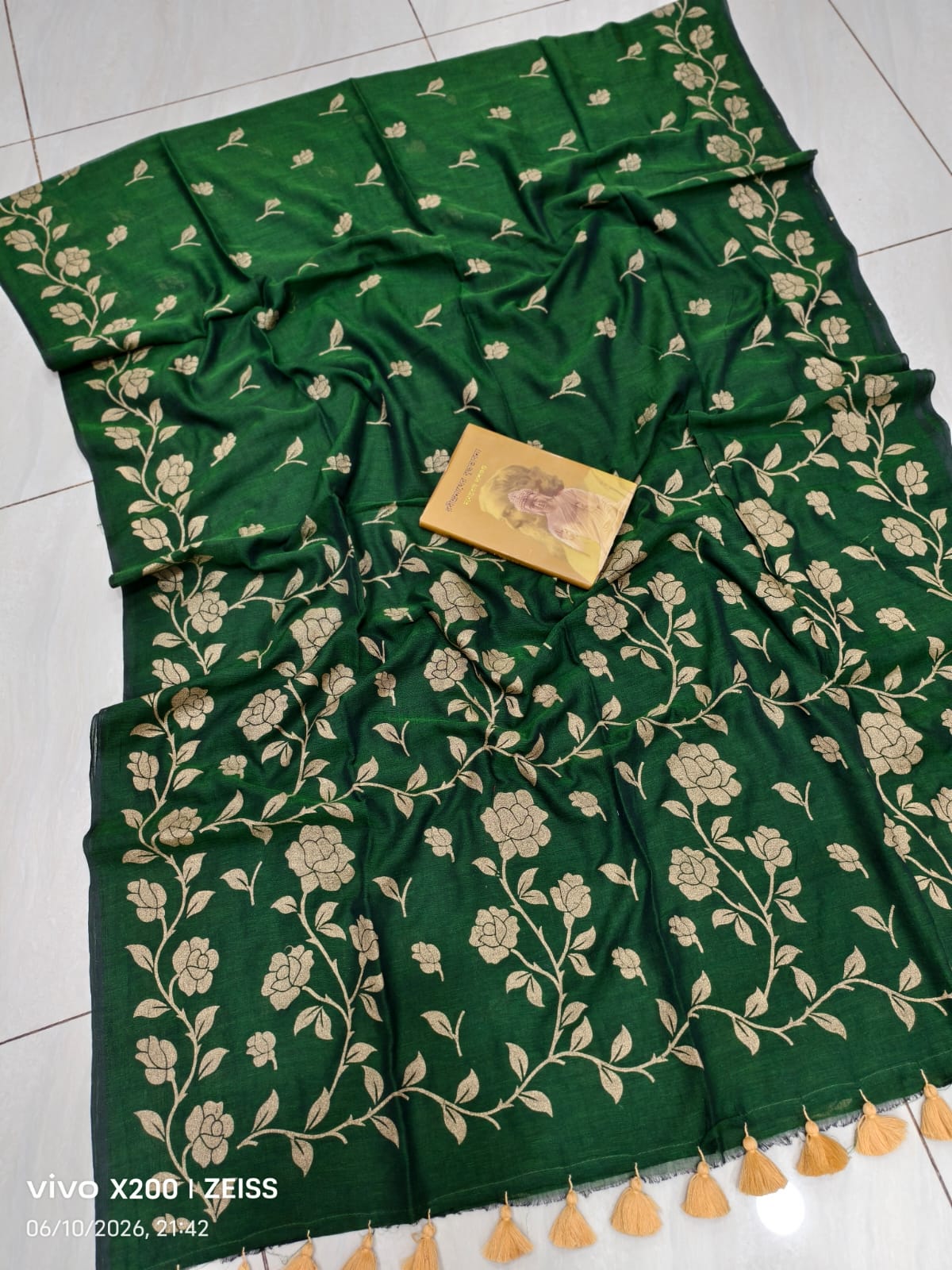 Floral Printed Mulmul Cotton Saree