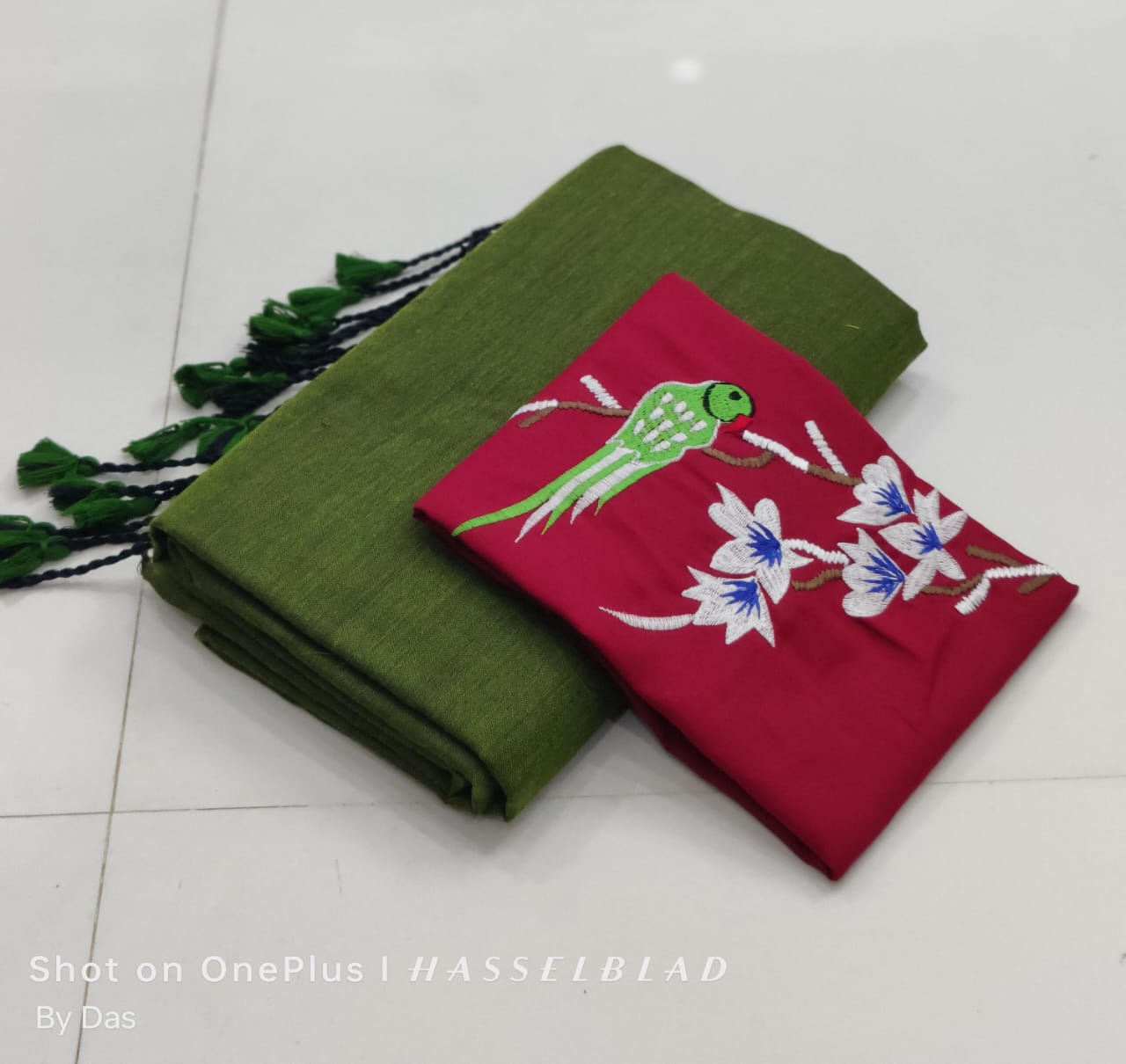 Plain cotton saree with embroidered blouse piece