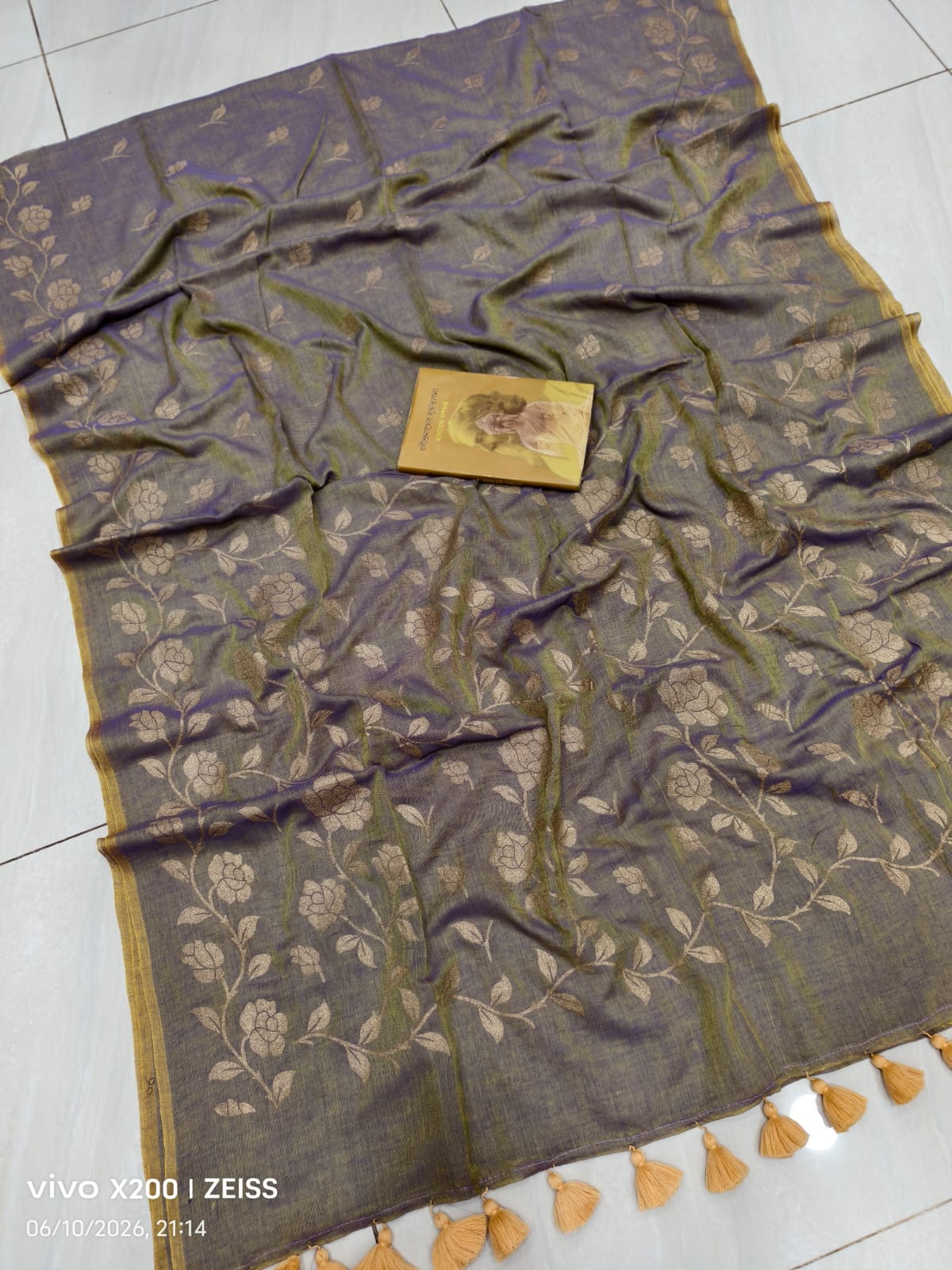Floral Printed Mulmul Cotton Saree
