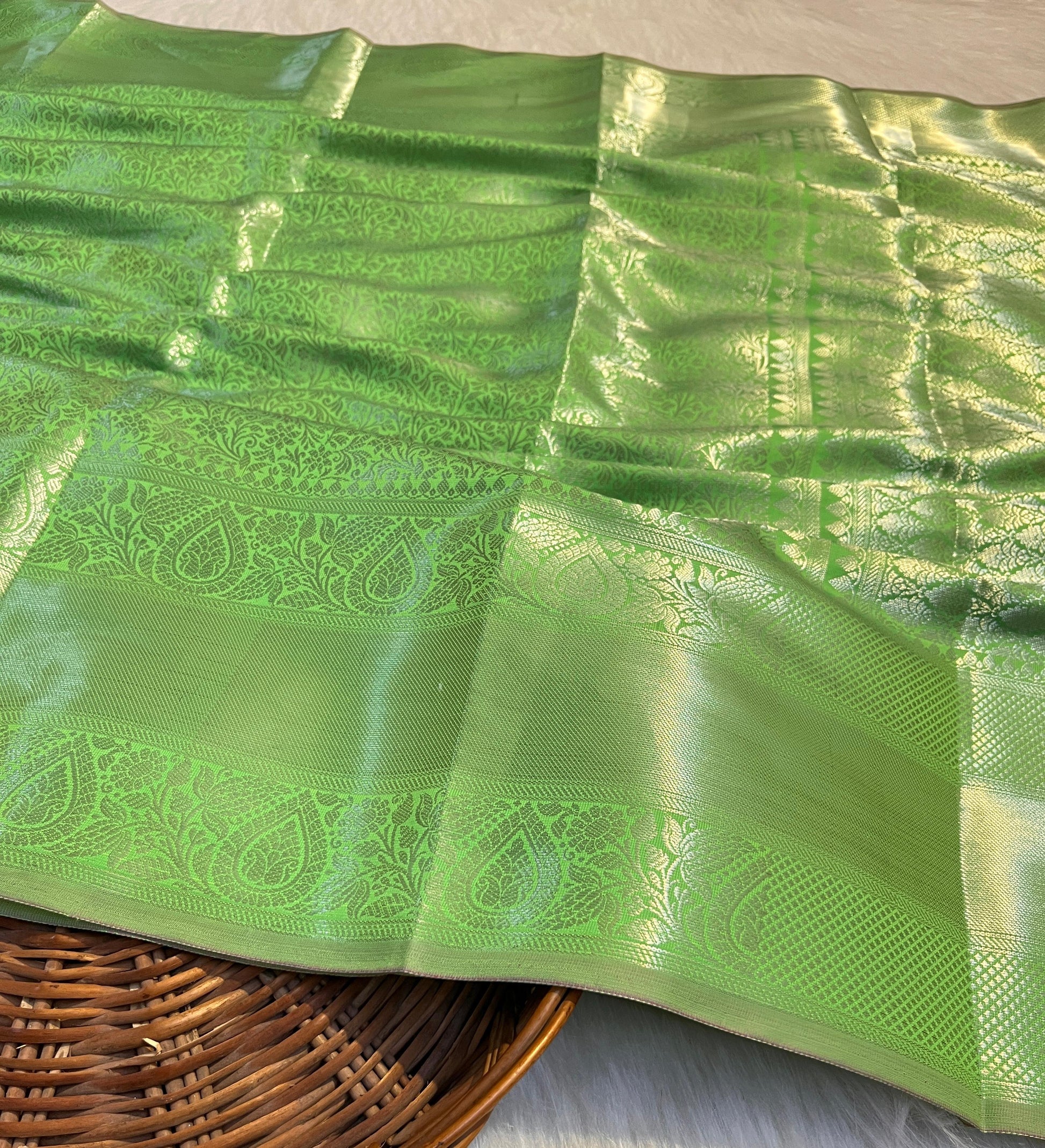 Banarasi Brocade Zari Tanchoi Saree