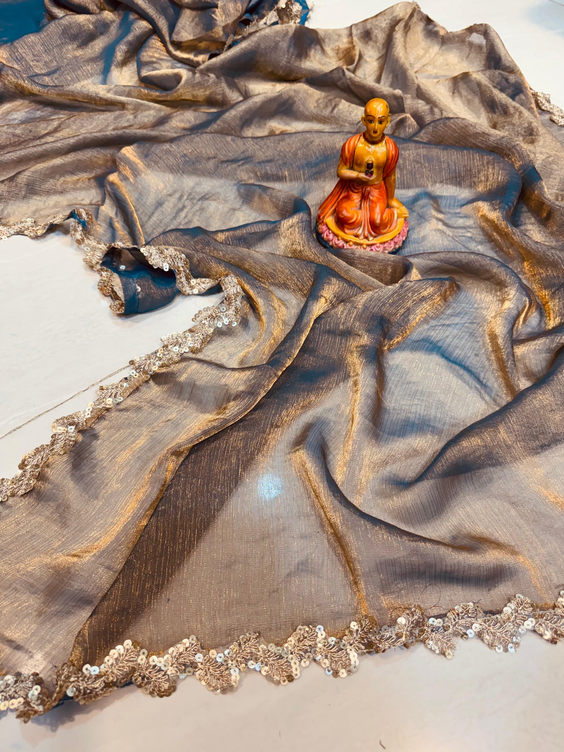 New Exclusive Tissue Saree with Soft Glossy Finish