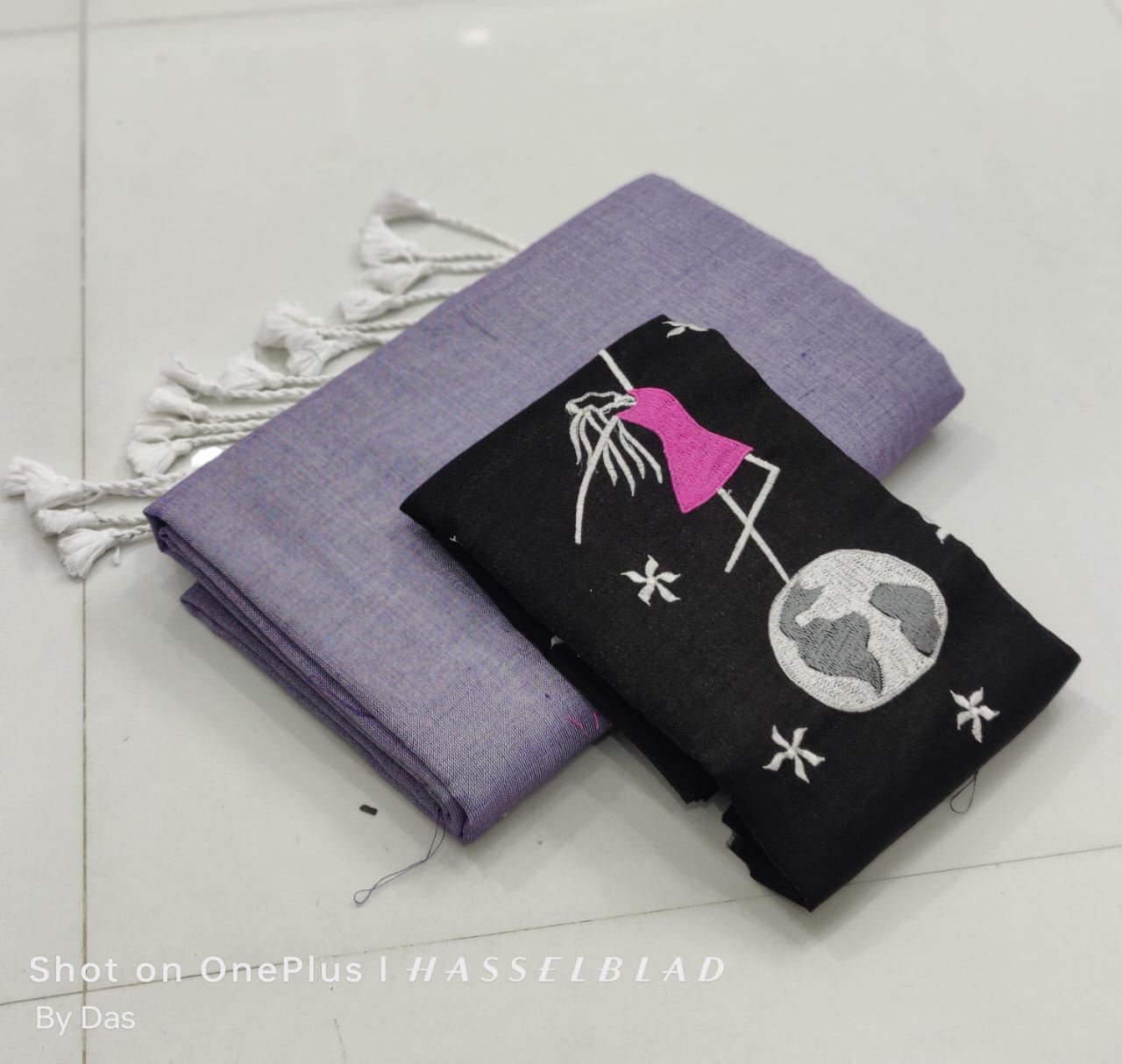 Plain cotton saree with embroidered blouse piece