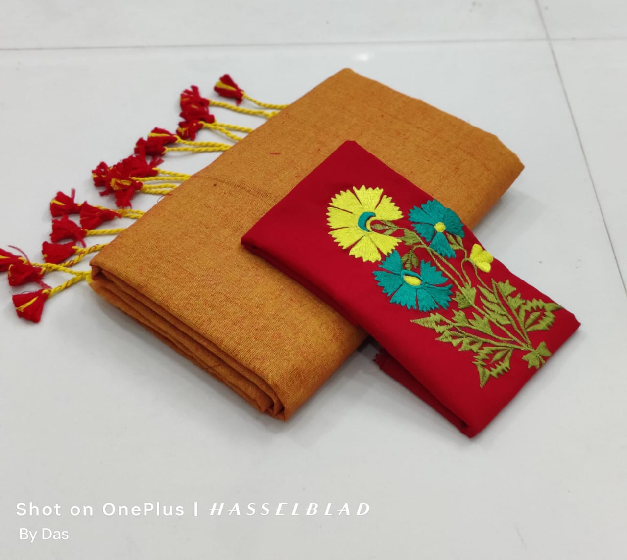Plain cotton saree with embroidered blouse piece