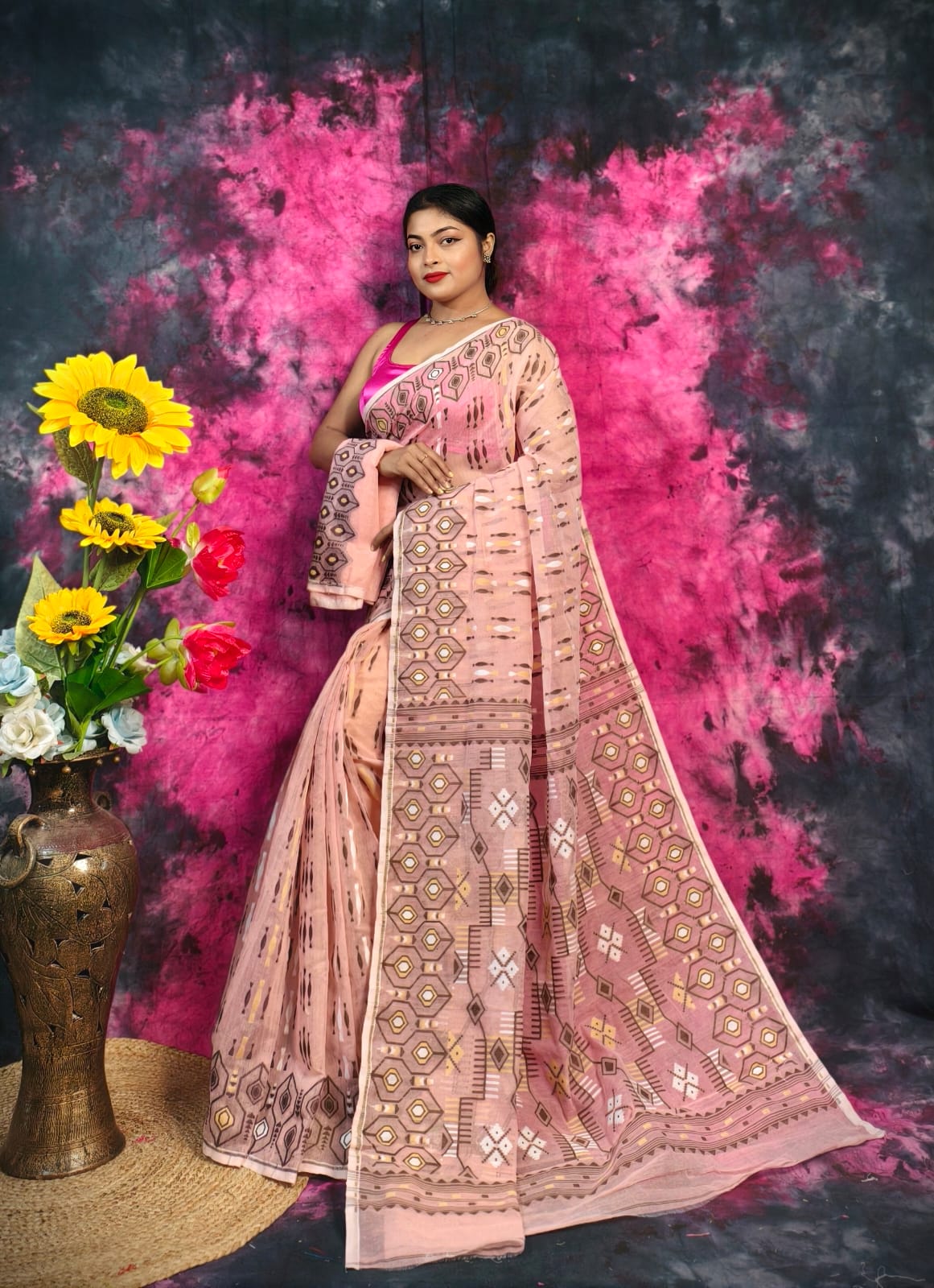 Exclusive Puja Special Jamdani Saree