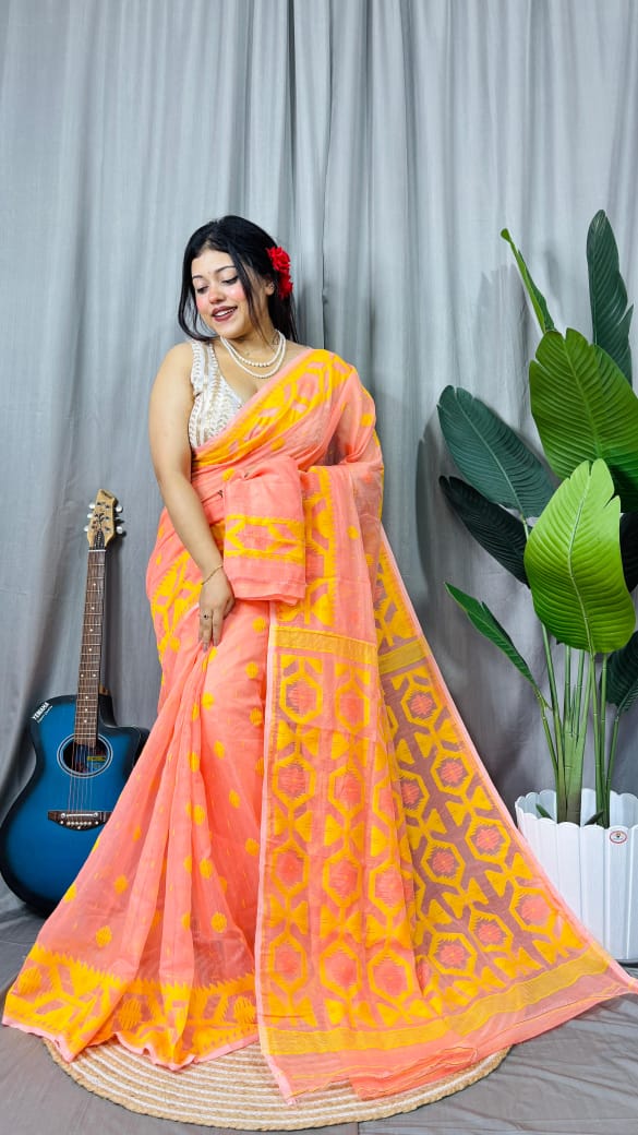 Dhakai Jamdani Saree