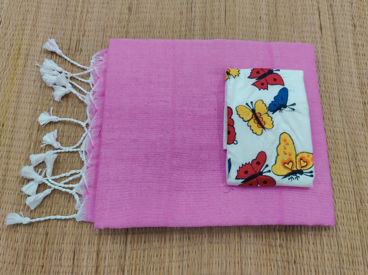 Plain cotton saree with embroidered blouse piece