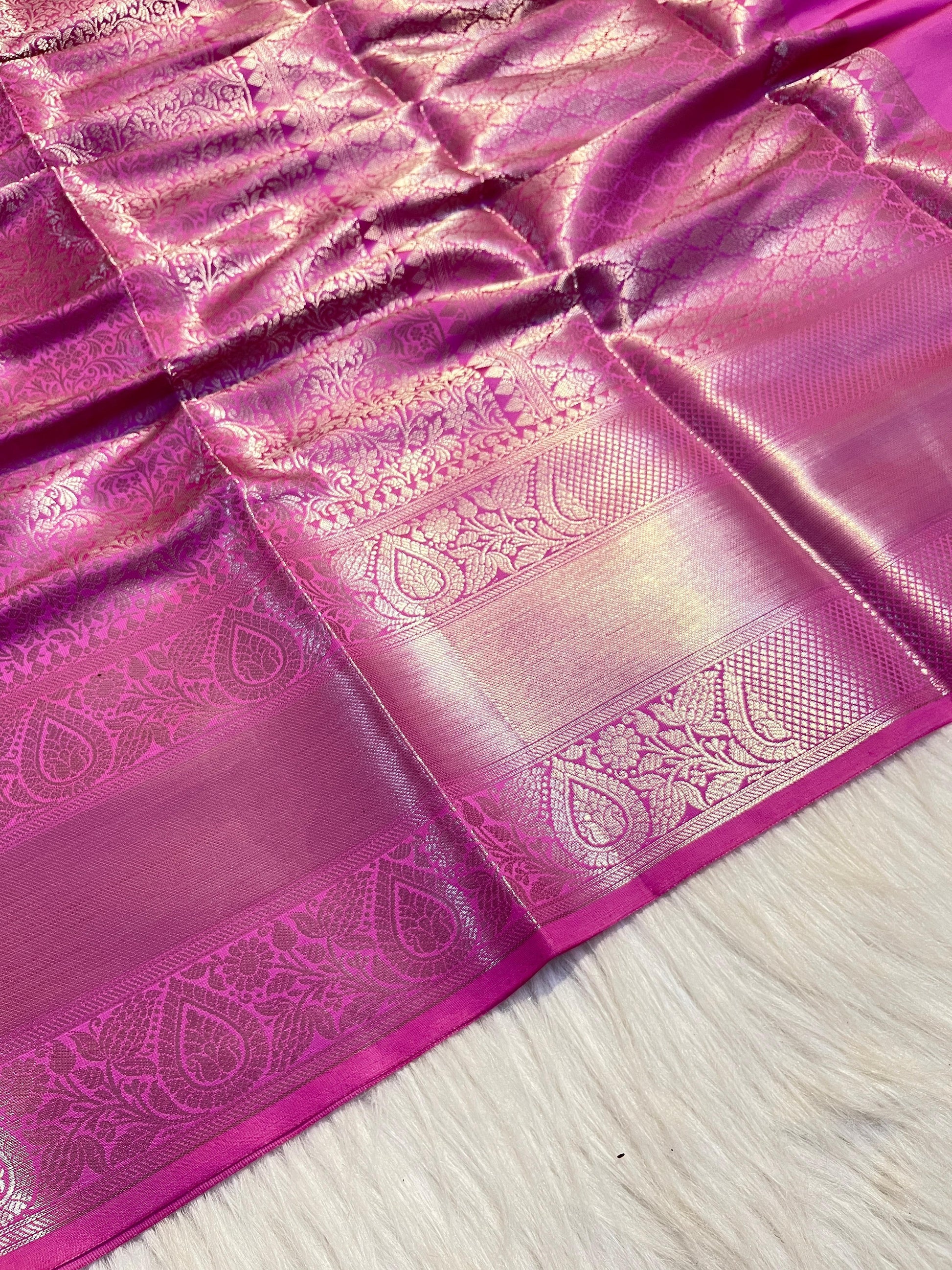 Banarasi Brocade Zari Tanchoi Saree