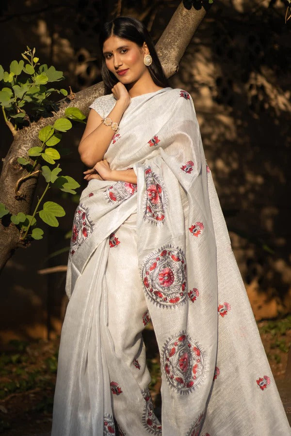 Linen Saree with Embroidery Work