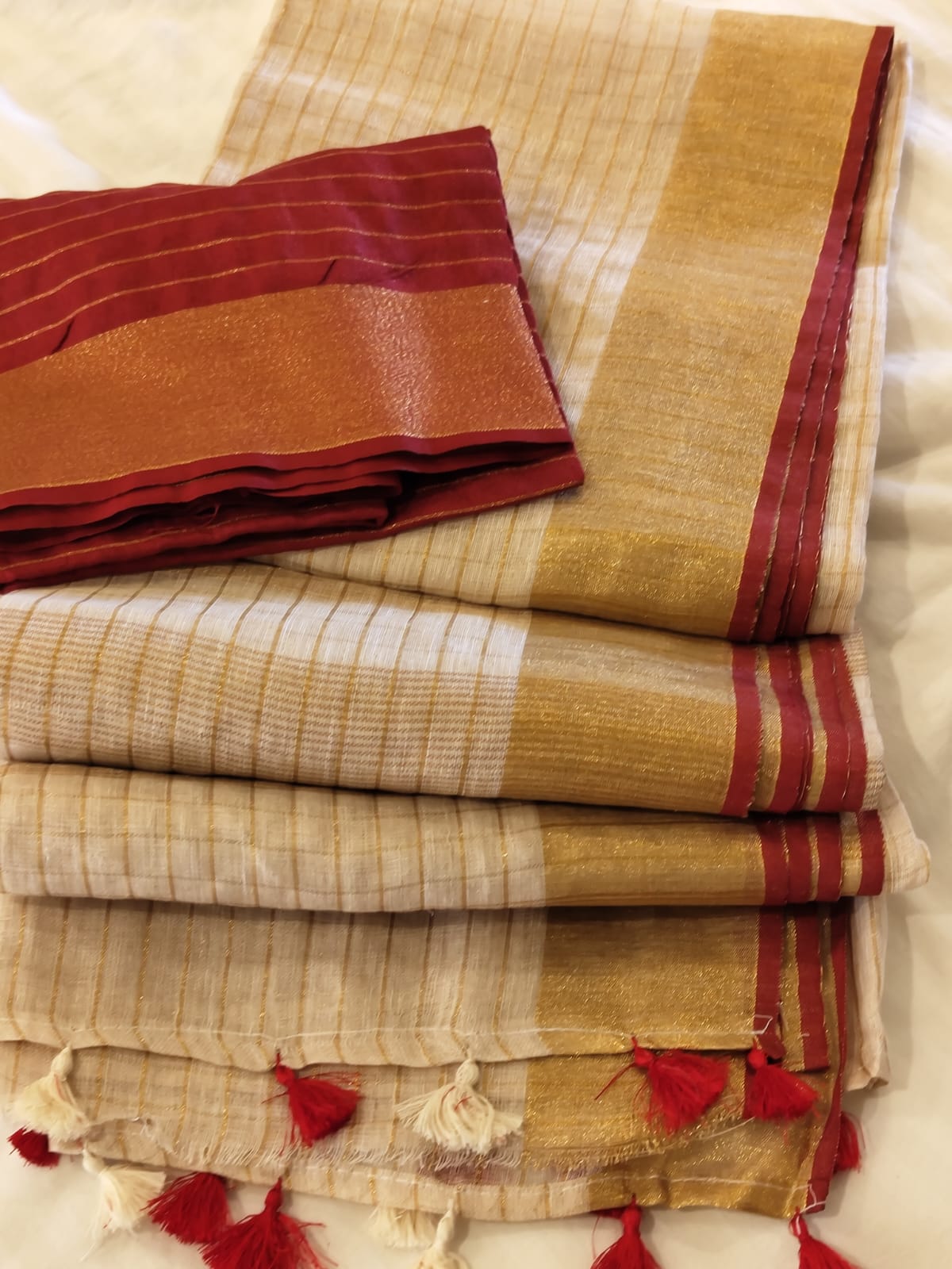 Semi Linen Saree (Style 1)