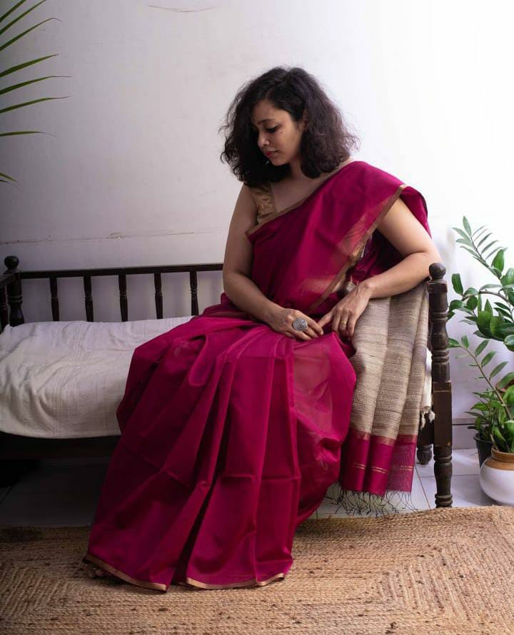 Silk Saree with Beautiful Weaving Design