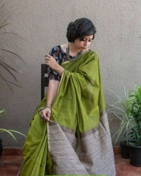 Silk Saree with Beautiful Weaving Design