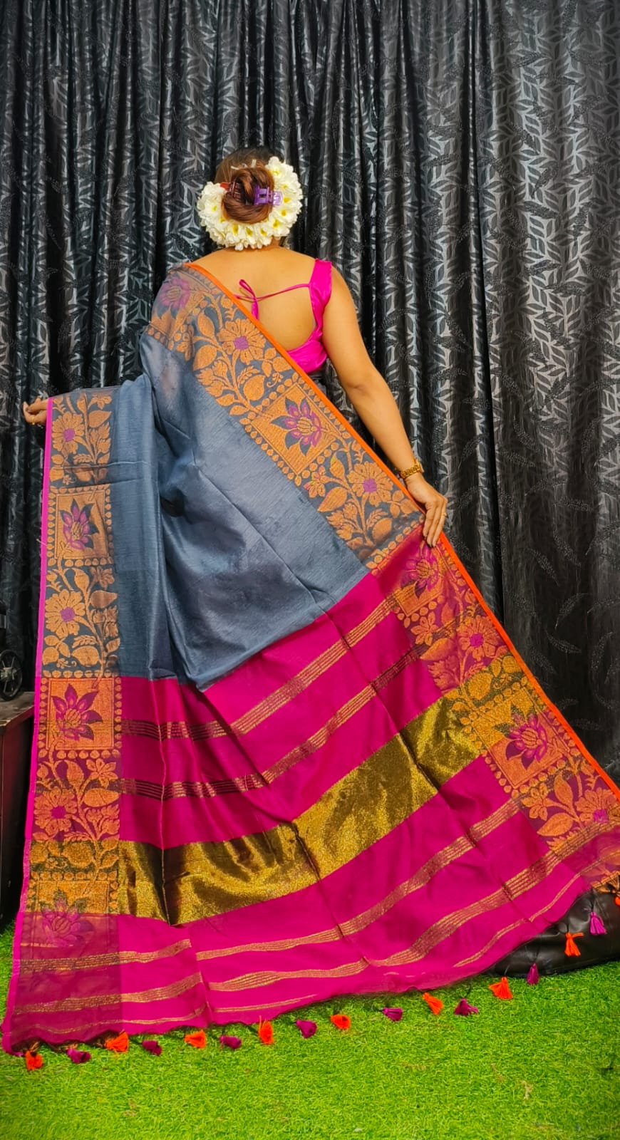 Handloom Copper Zari Meena Saree
