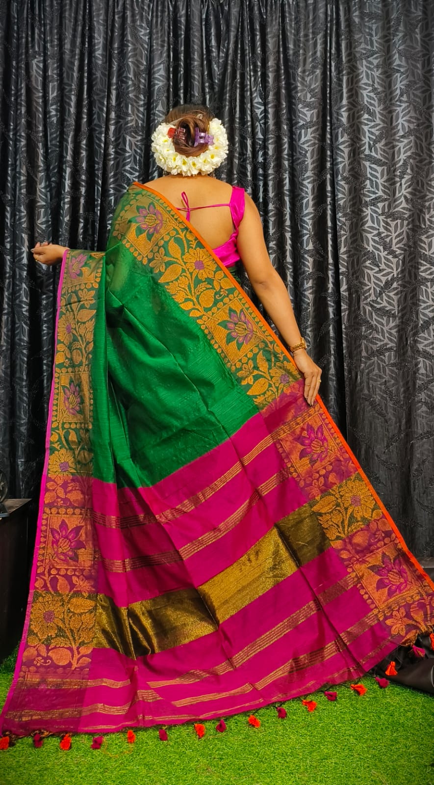 Handloom Copper Zari Meena Saree