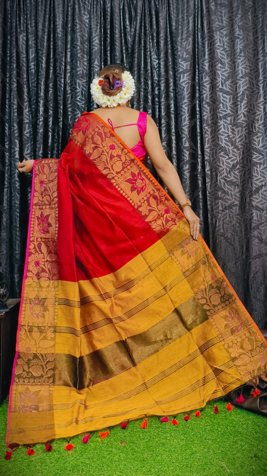 Handloom Copper Zari Meena Saree