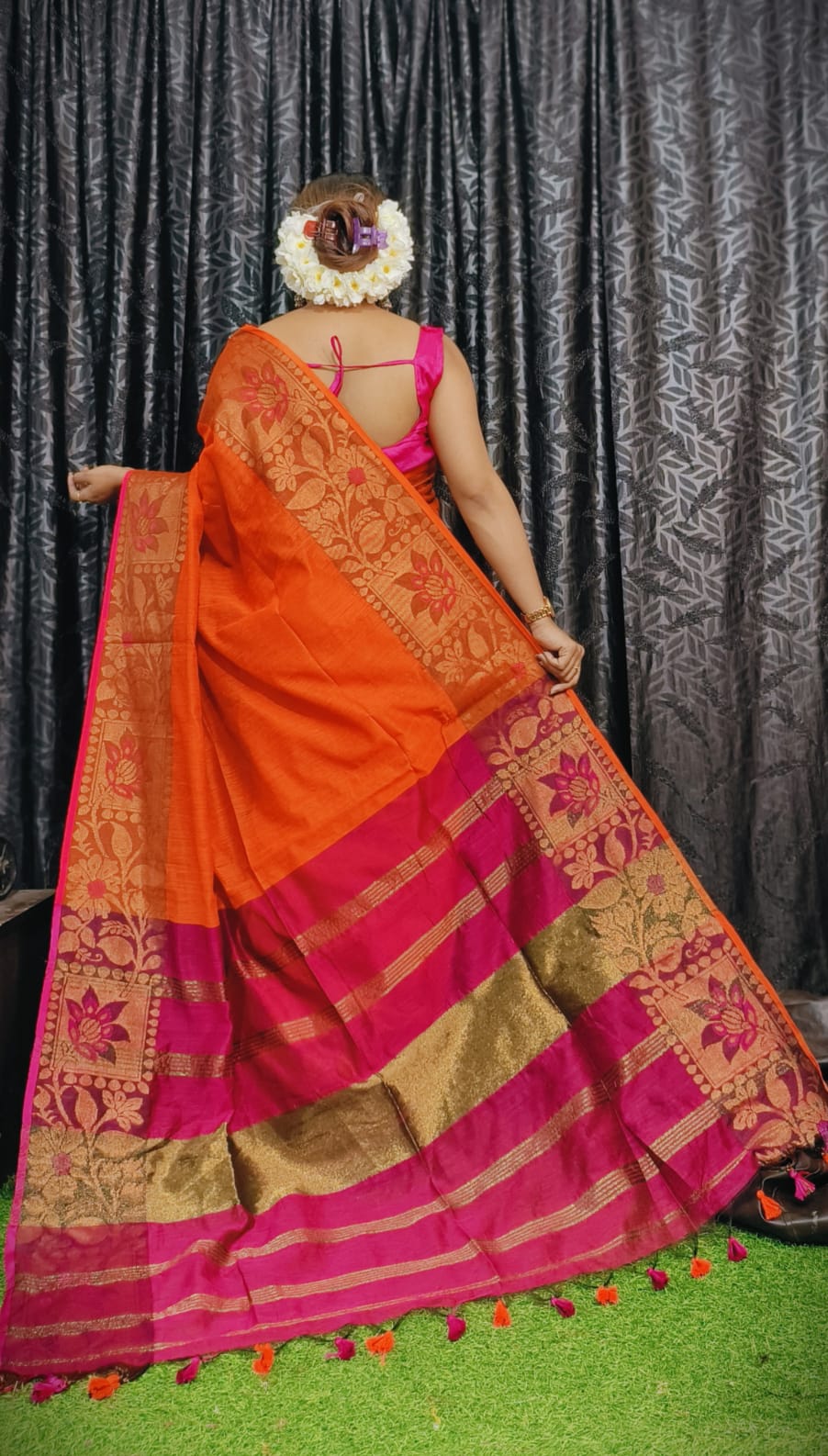 Handloom Copper Zari Meena Saree