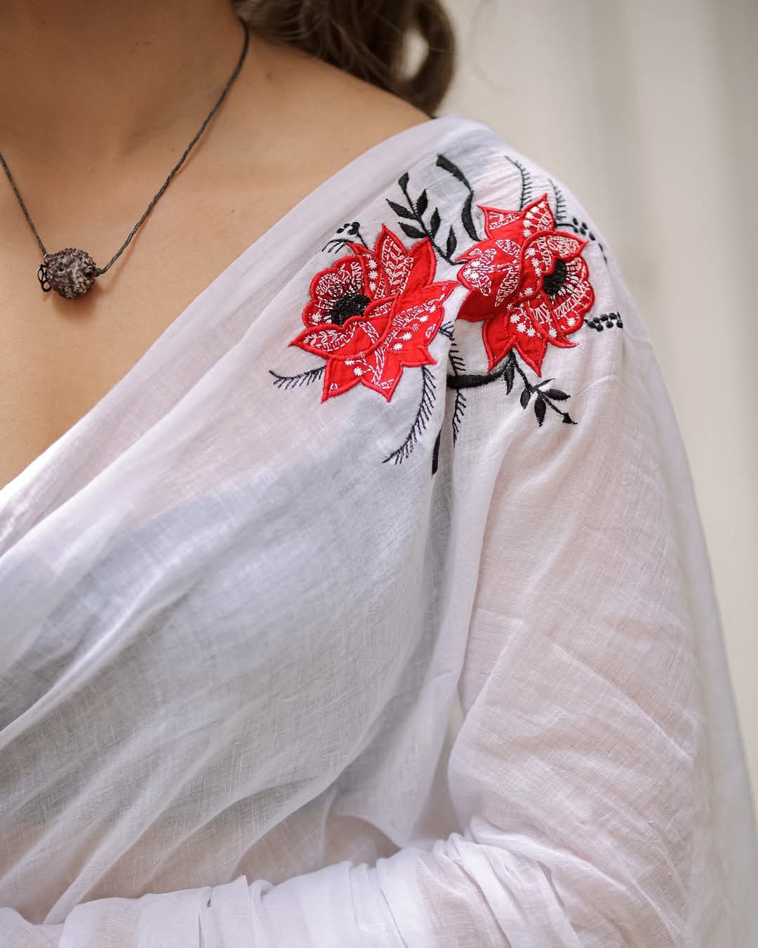 Exclusive Floral Handwoven Mulmul Cotton Saree
