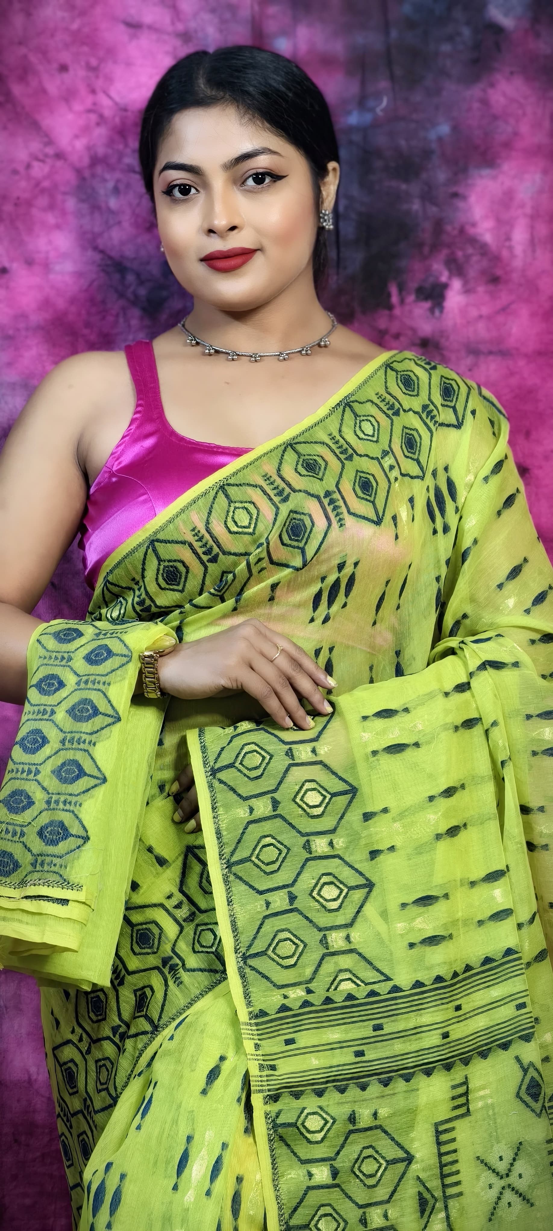 Exclusive Puja Special Jamdani Saree