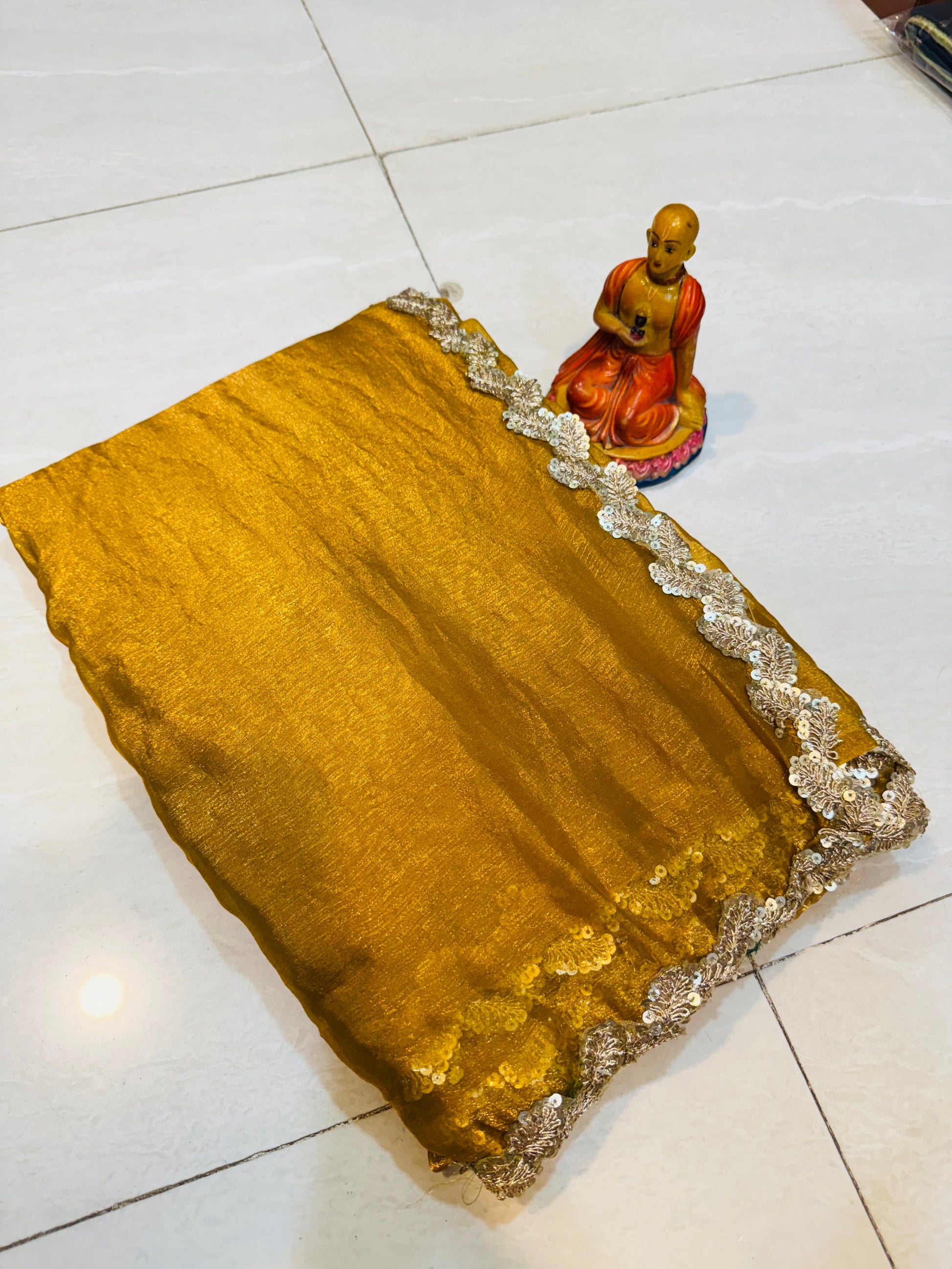 New Exclusive Tissue Saree with Soft Glossy Finish