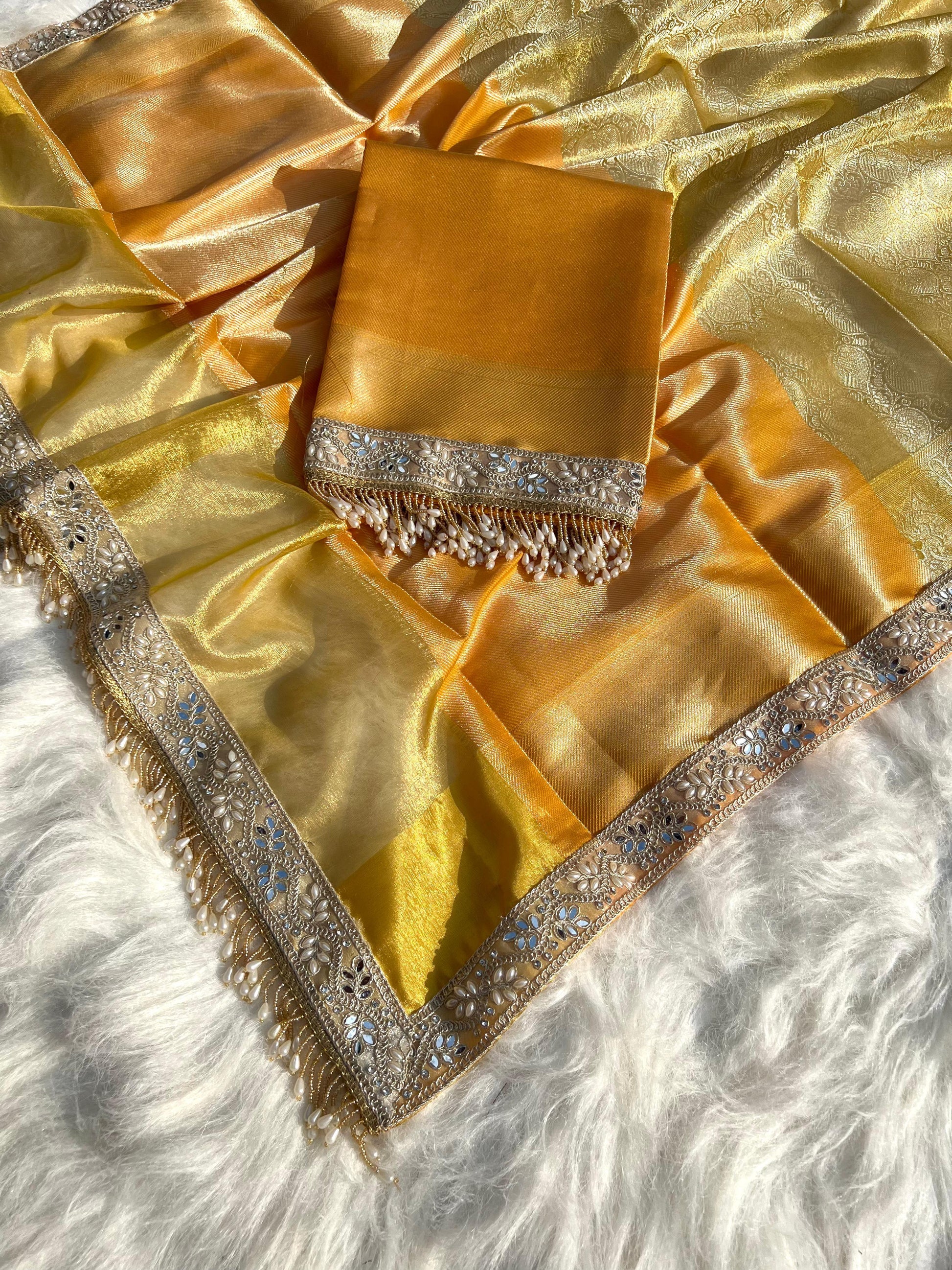 Tissue Brocade Tanchoi Saree