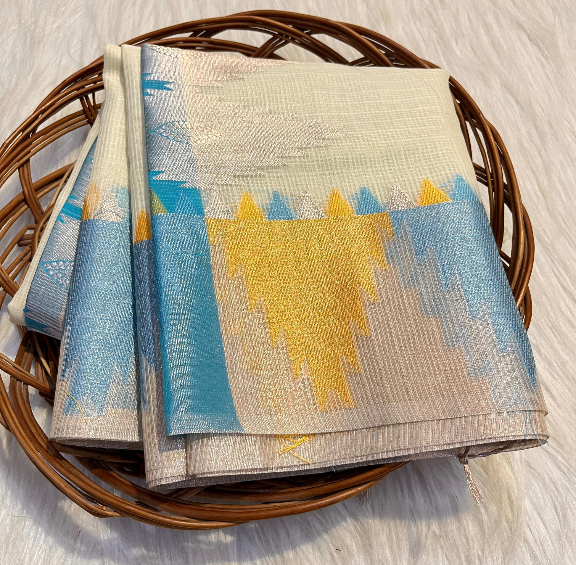 Kota Check Saree with Temple Border