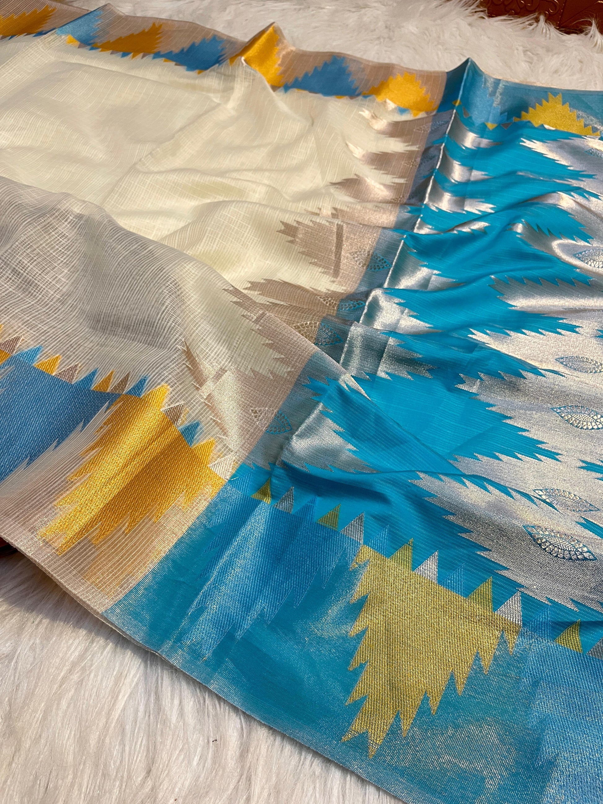 Kota Check Saree with Temple Border