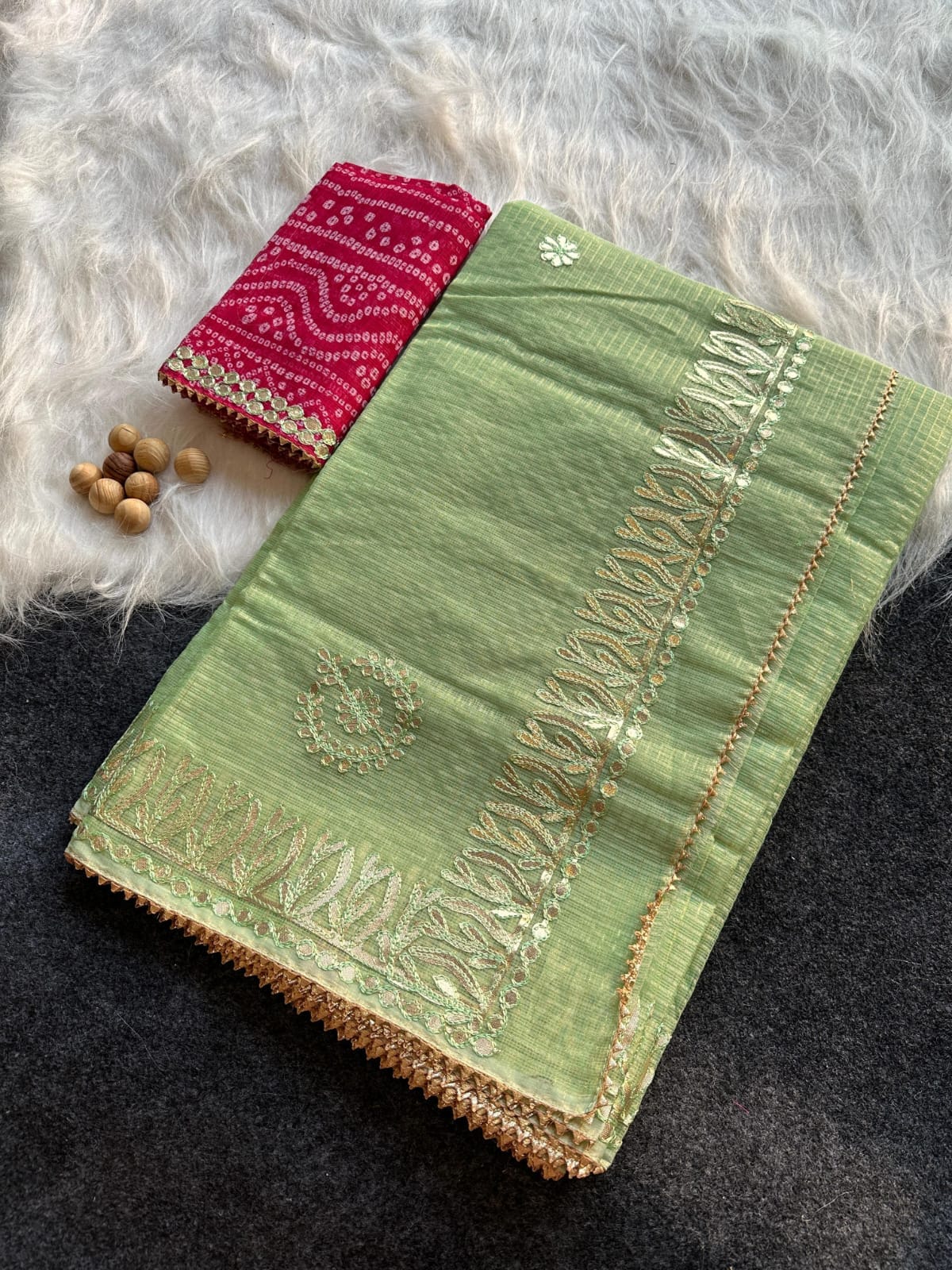 Kota Doria Jugnu Checks Saree With Gotta Patti Work