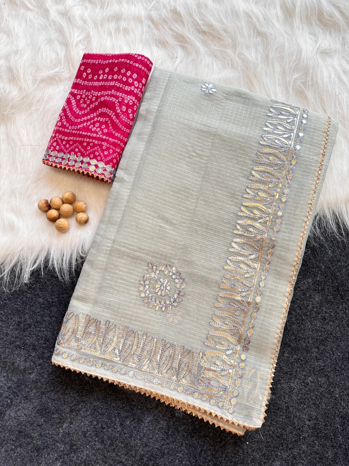 Kota Doria Jugnu Checks Saree With Gotta Patti Work