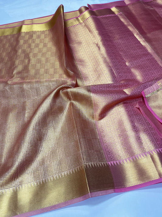 Zari Tanchoi Saree