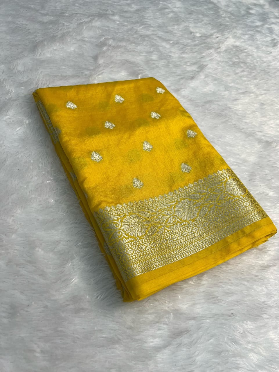 Banarasi Viscose Silk Saree