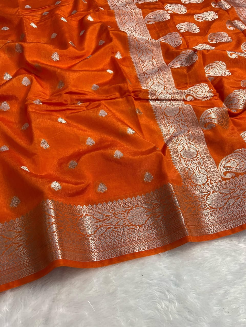 Banarasi Viscose Silk Saree