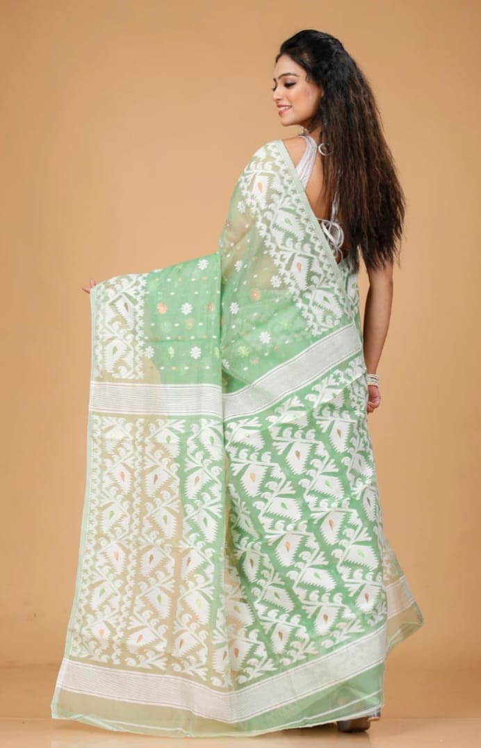 Exclusive Soft Dhakai Jamdani Saree