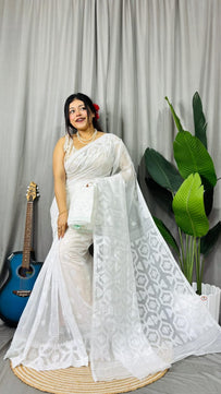 Dhakai Jamdani Saree