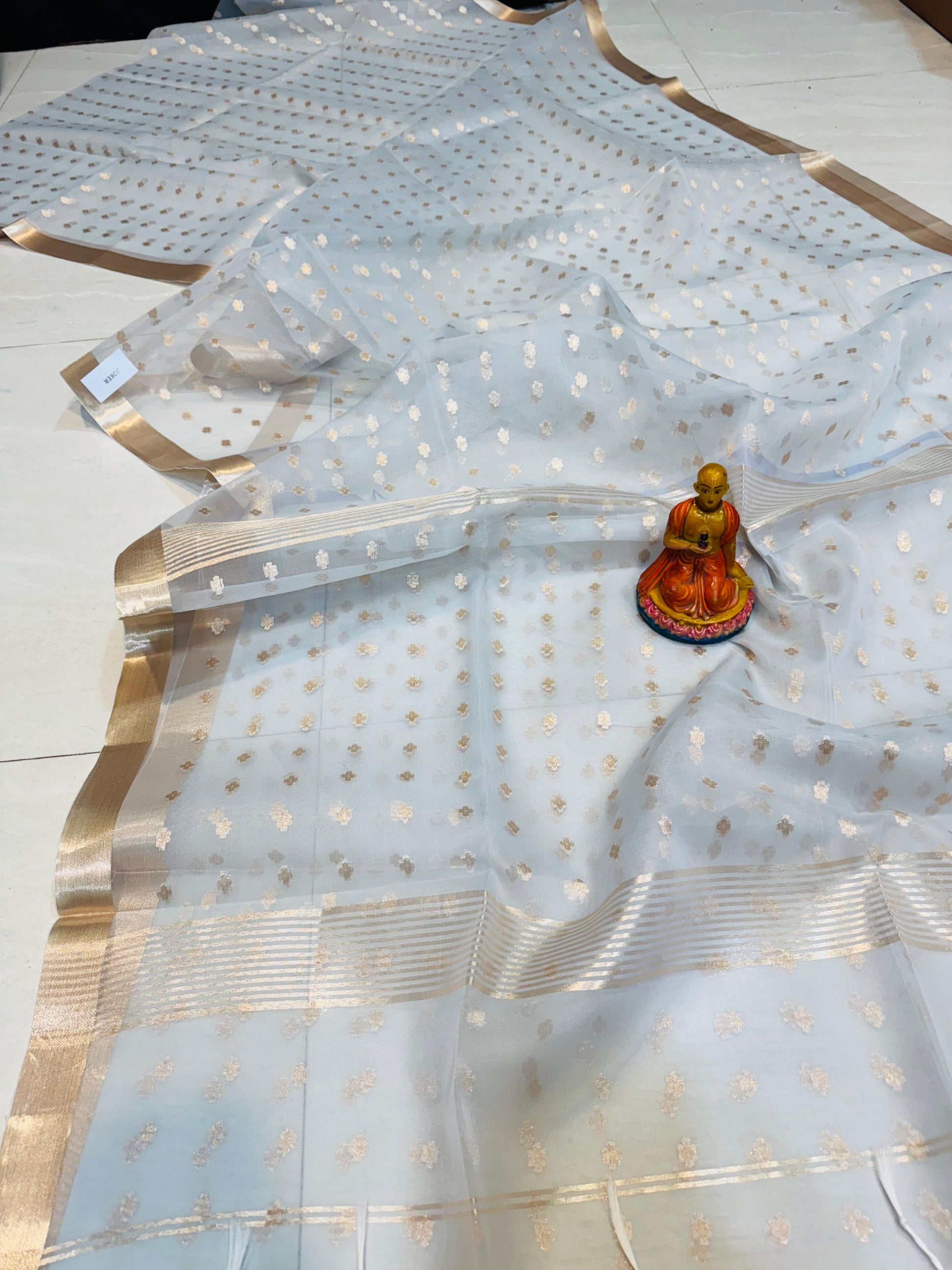 New Exclusive Organza Muslin Buti Saree
