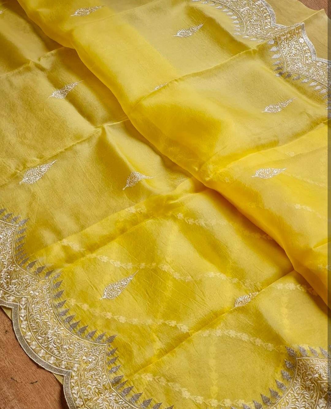 Kora Organza Saree with Beautiful Embroidery Work