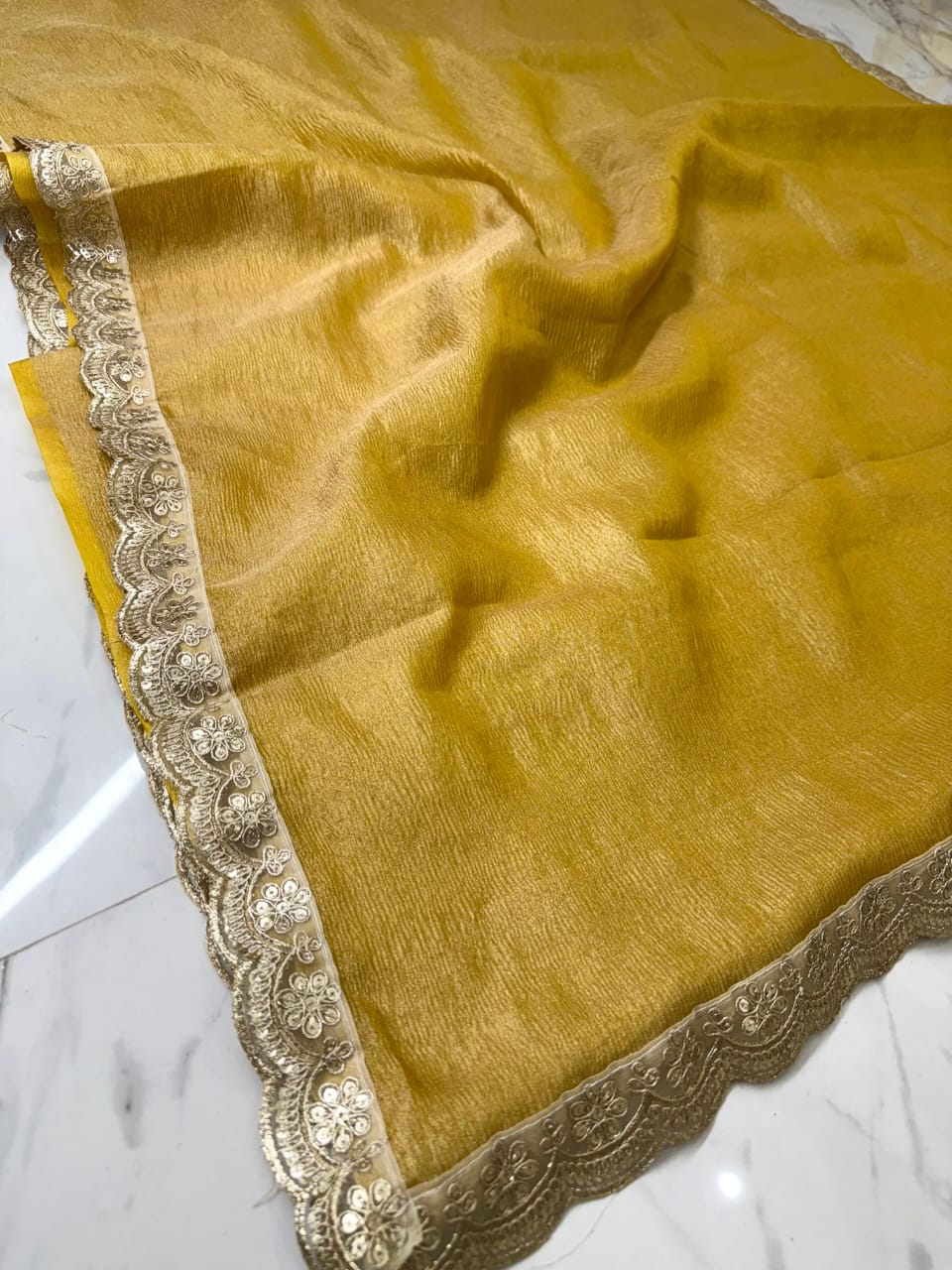Tissue Plain Saree with Lace Work